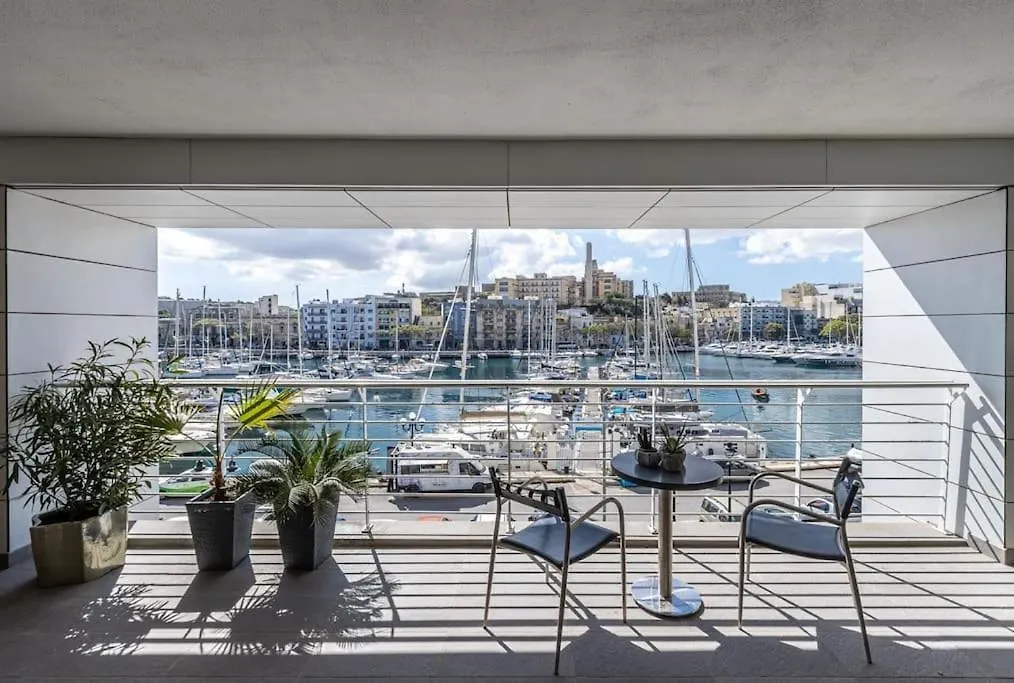 Stunning Luxury 3 Bedroom Apartment Ta Xbiex